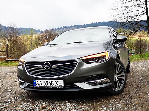     . - Opel Insignia Grand Sport - Opel