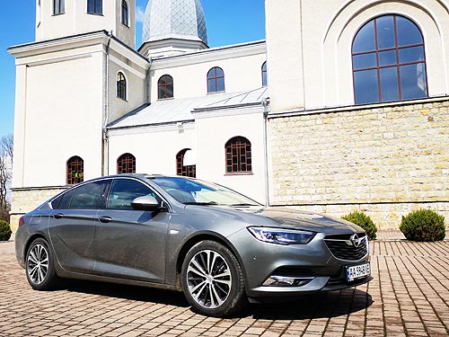     . - Opel Insignia Grand Sport - Opel