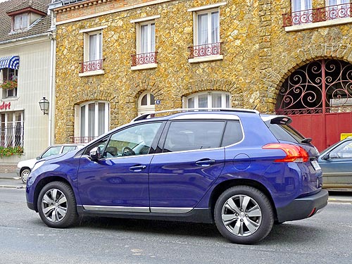 - Peugeot 2008:    