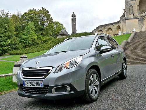 - Peugeot 2008:    