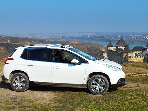 - Peugeot 2008:   