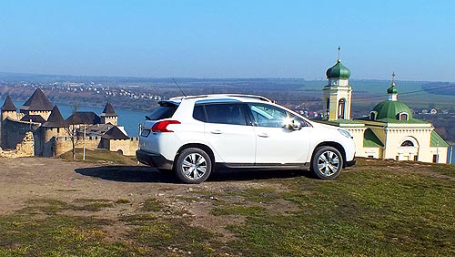 - Peugeot 2008:   