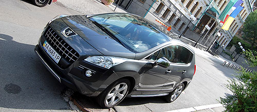 - Peugeot 3008:      - Peugeot