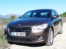 - Peugeot 301:     