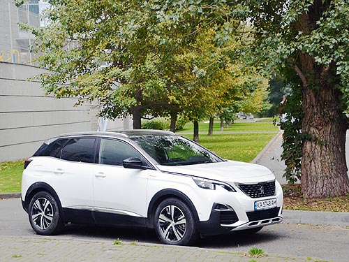    300  : - Peugeot 3008 Plug-In Hybrid4 - Peugeot