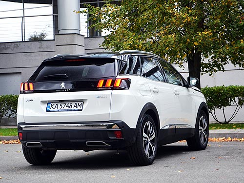    300  : - Peugeot 3008 Plug-In Hybrid4 - Peugeot