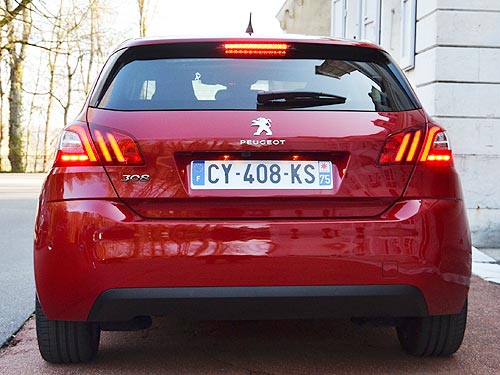 - Peugeot 308 New:    