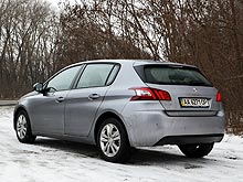  Peugeot 308.      