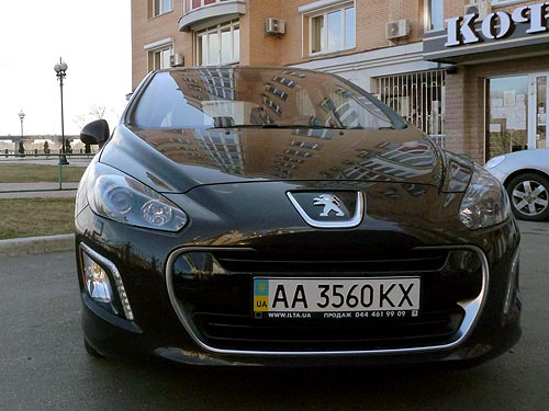 - Peugeot 308:   