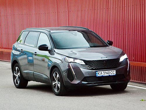     Peugeot 5008. - - Peugeot