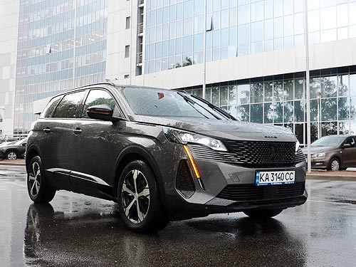     Peugeot 5008. - - Peugeot