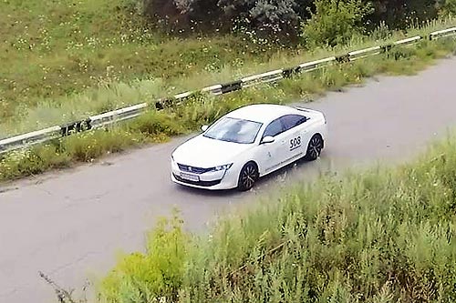 - Peugeot 508.     - Peugeot