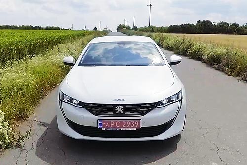 - Peugeot 508.     - Peugeot