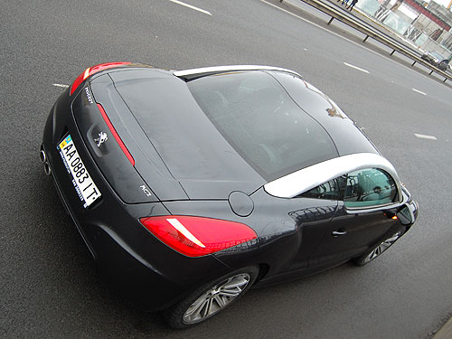 - Peugeot RCZ:    