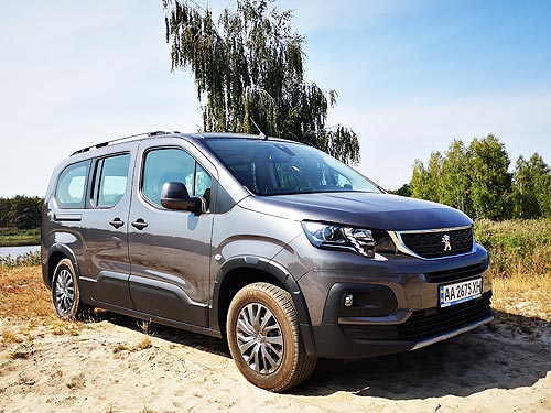     :  Citroen Berlingo, Peugeot Rifter  Opel Combo Life - Citroen