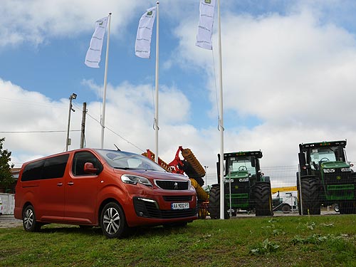   Peugeot Traveller .   ? - Peugeot