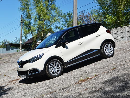  Renault Captur:     