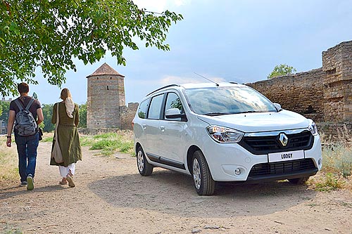 - Renault Lodgy:    