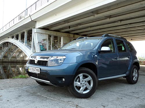  Renault Duster 2.0:     