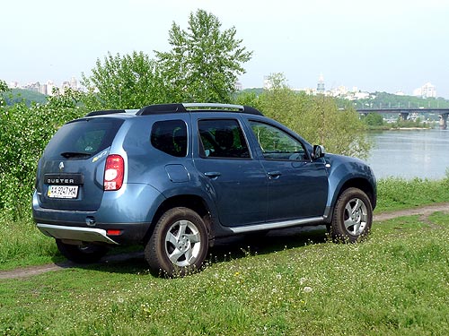  Renault Duster 2.0:     