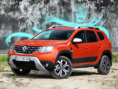   Renault Duster. -