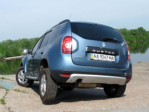  Renault Duster 2.0:     