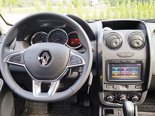 - Renault Duster:    - Renault