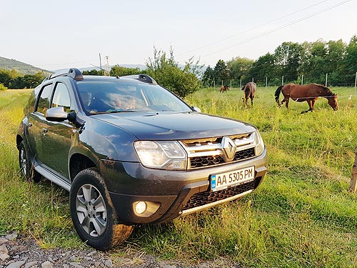 - Renault Duster:    - Renault