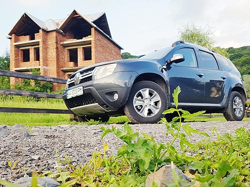 - Renault Duster:    - Renault