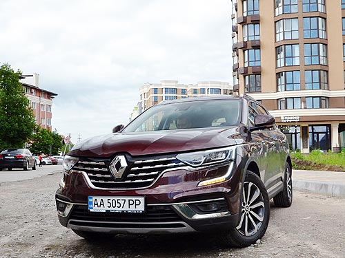      Renault Koleos. - - Renault