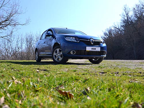 -  Renault Logan:  