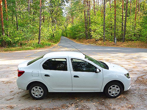 -: Renault Logan   1,2    