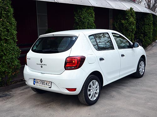   ? - Renault Sandero   - Renault