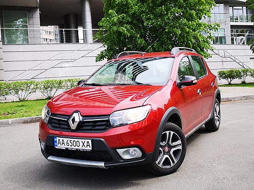 -  Renault Sandero Stepway.    - Renault