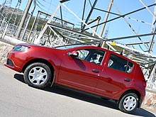 -  Renault Sandero  Stepway.    