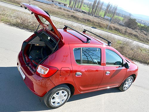 Тест-драйв новых Renault Sandero и Stepway. Несравнительный тест для реалистов