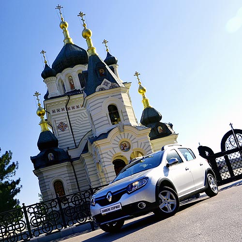 Тест-драйв новых Renault Sandero и Stepway. Несравнительный тест для реалистов