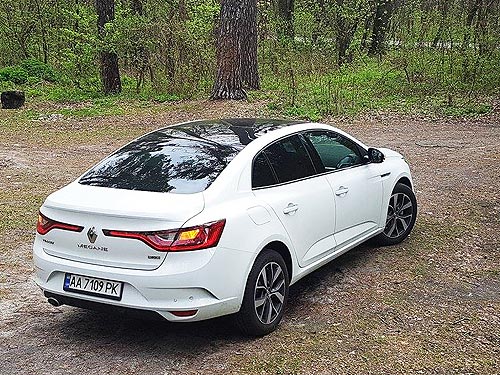 - Renault Megane Sedan: Volkswagen    - Renault