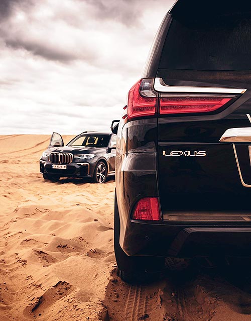   BMW X7  Lexus LX 450d:   - BMW