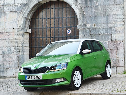 Тест-драйв Skoda Fabia New: Чемпион практичности