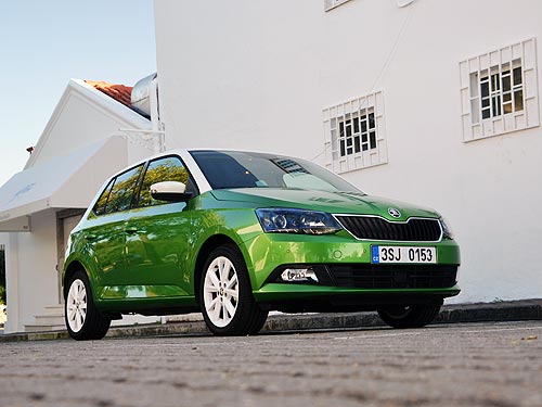 - Skoda Fabia New:  