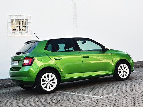 Тест-драйв Skoda Fabia New: Чемпион практичности