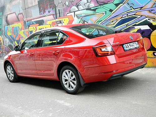 - Skoda Octavia.    - Skoda