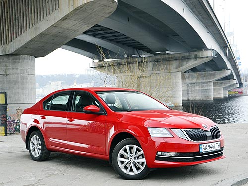 - Skoda Octavia.    - Skoda