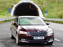 - Skoda Superb New:   