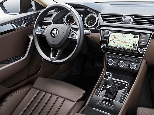 - Skoda Superb New:   