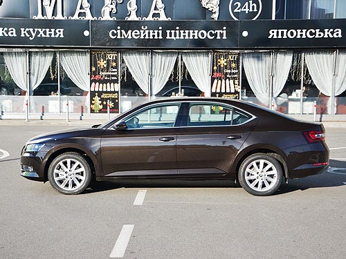 -  Skoda Superb:     