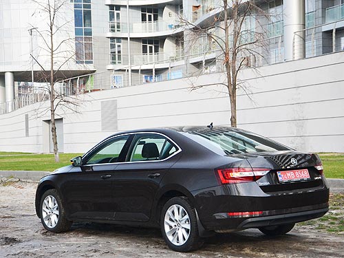 -  Skoda Superb:     