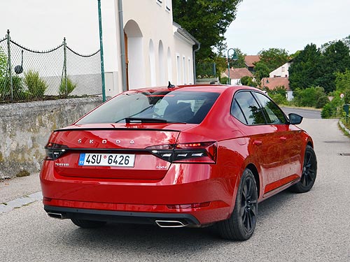  . - Skoda Superb - Skoda