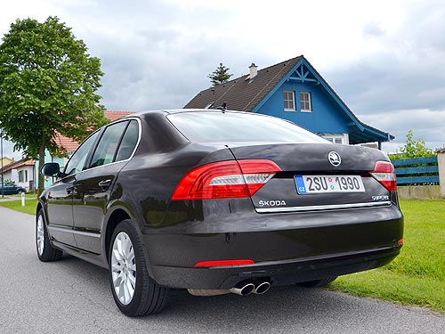 -  Skoda Superb:  Rolls-Royce